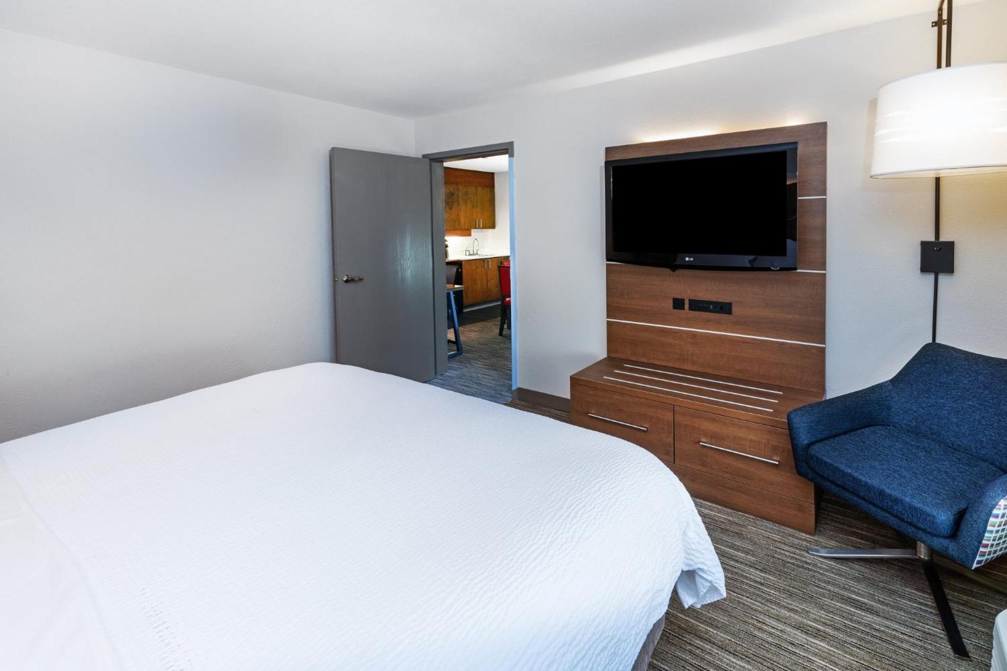 Holiday Inn Express & Suites Sulphur - Lake Charles By Ihg Luaran gambar